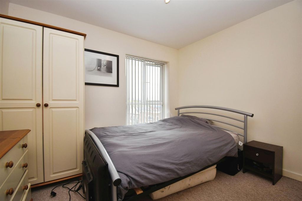 Property photo 2 of 8 Bedroom One