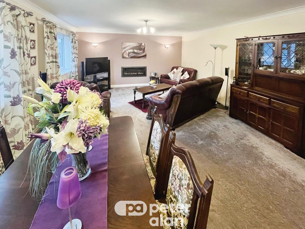 Property photo 2 of 23 Image