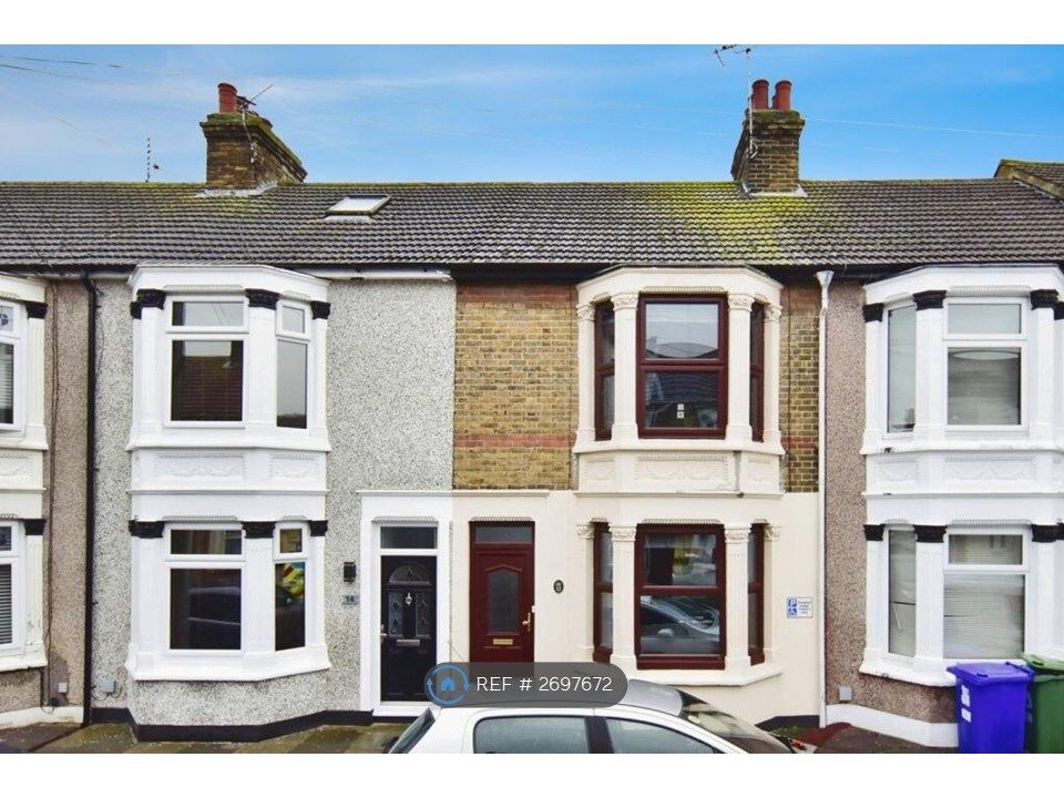 Property photo 2 of 14