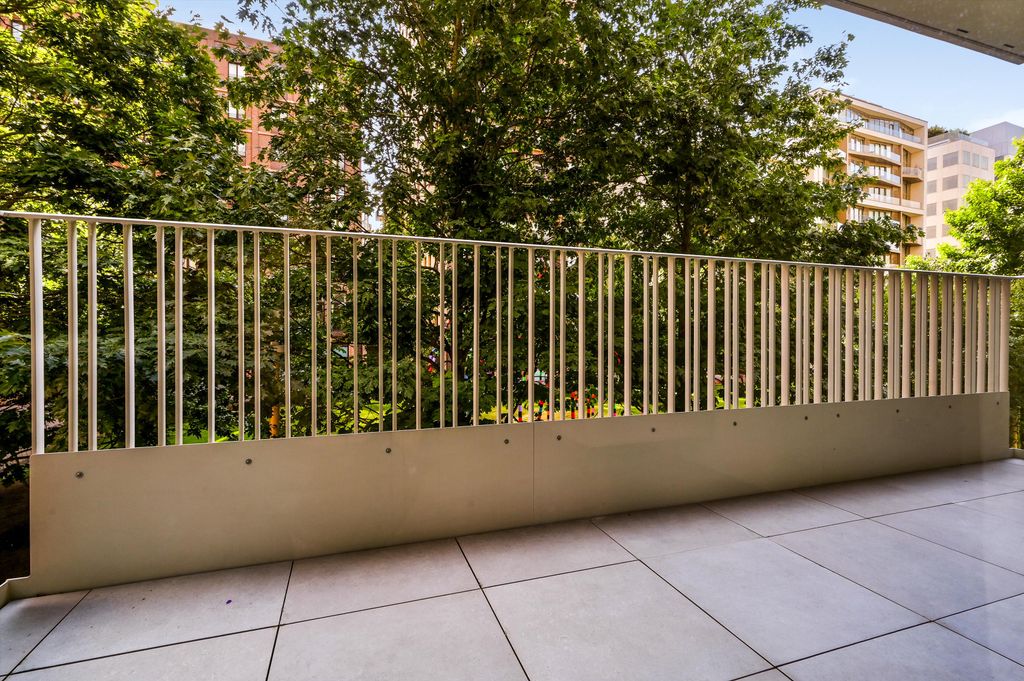 Property photo 3 of 11 Image