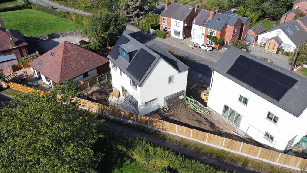 Property photo 3 of 4 5558118
