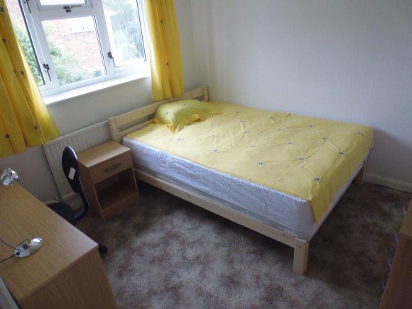 Property photo 1 of 19 Bedroom