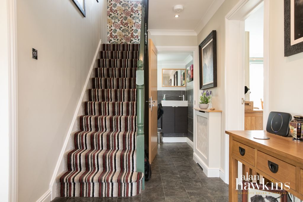 Property photo 2 of 24 Ah3621-6