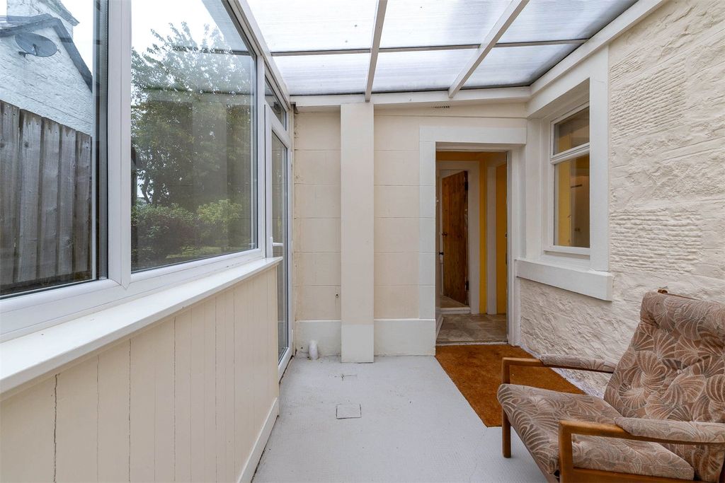 Property photo 3 of 34 Picture No. 40