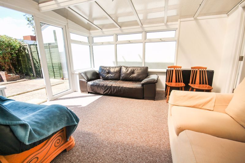 Property photo 3 of 13 Photo 4