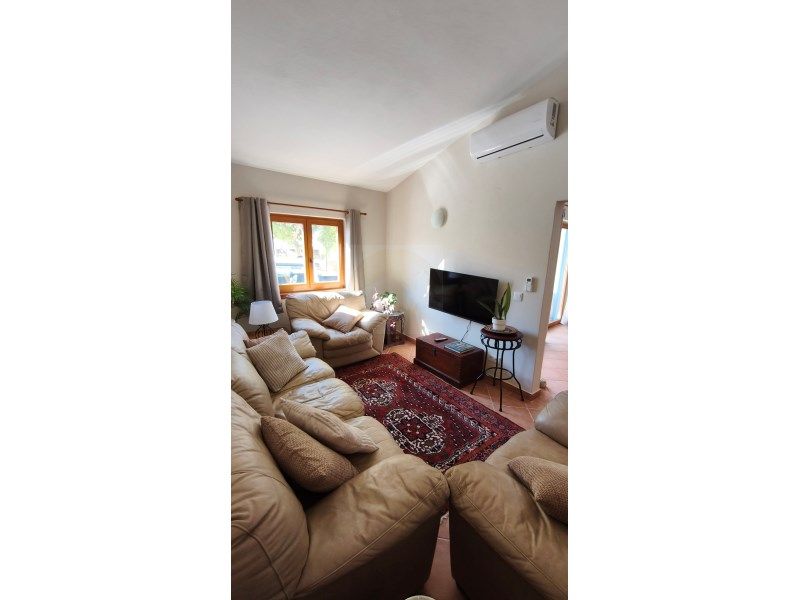 Property photo 3 of 42