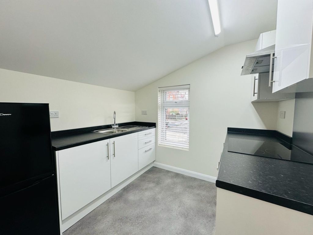 Property photo 2 of 6 3107873