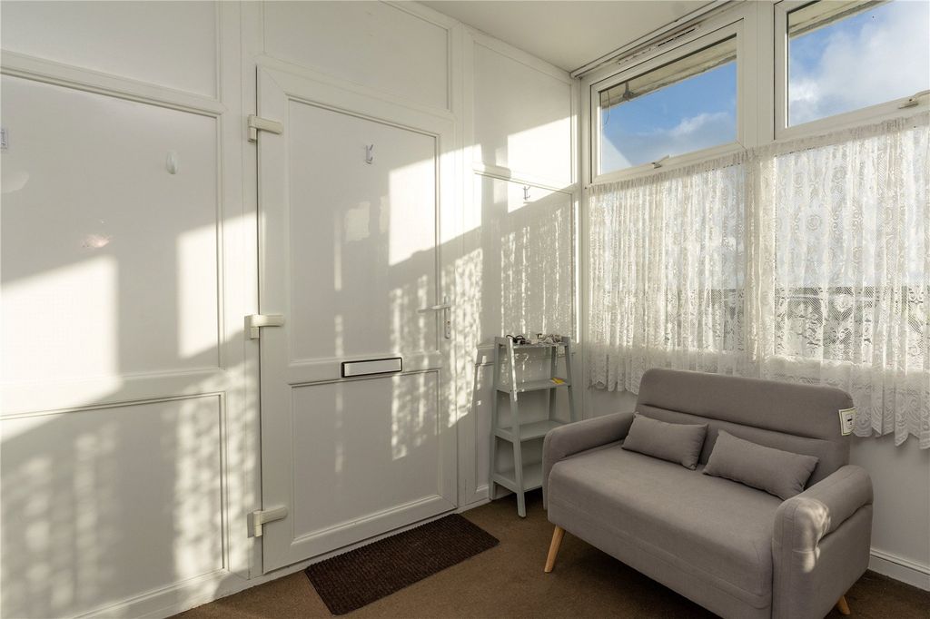 Property photo 3 of 10 Picture No. 02