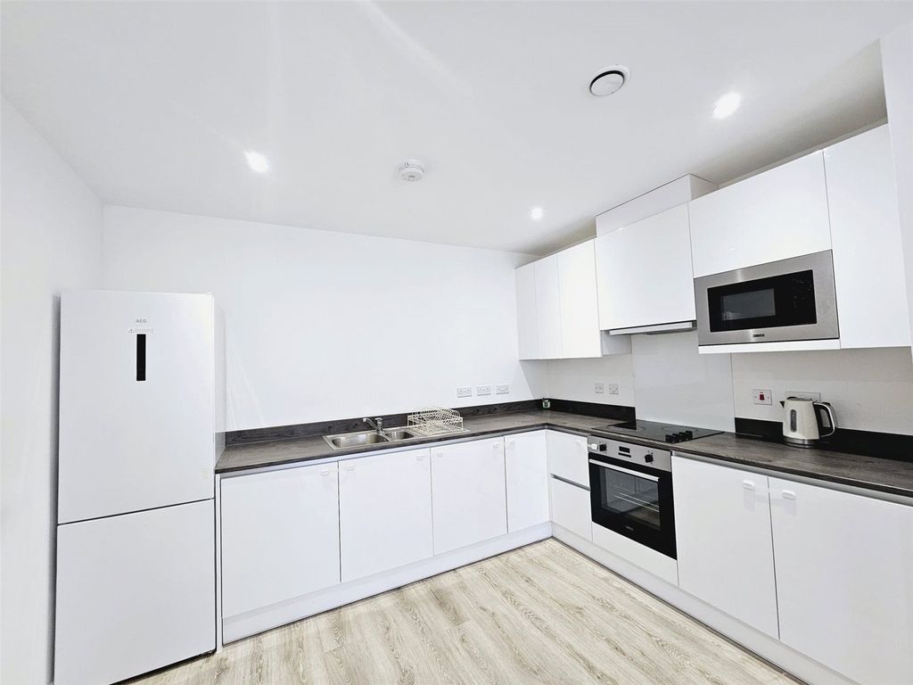 Property photo 2 of 7 Picture No. 05