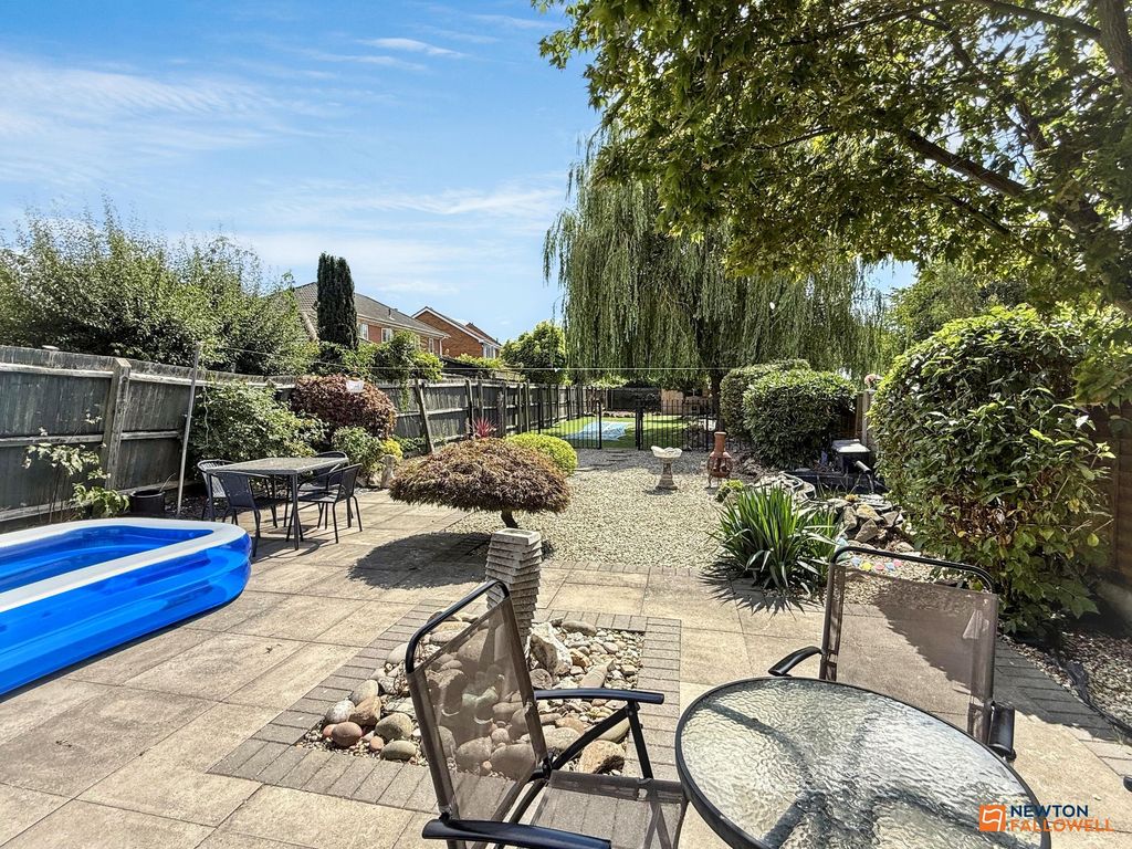Property photo 3 of 31