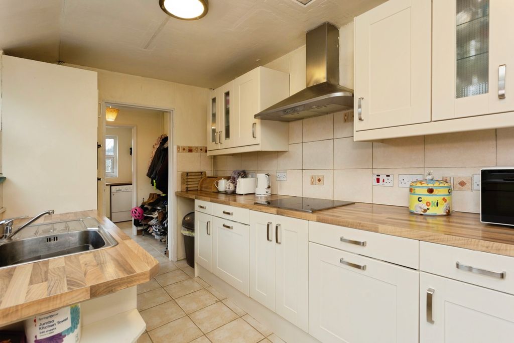 Property photo 2 of 18 Pbox-Img.Jpg