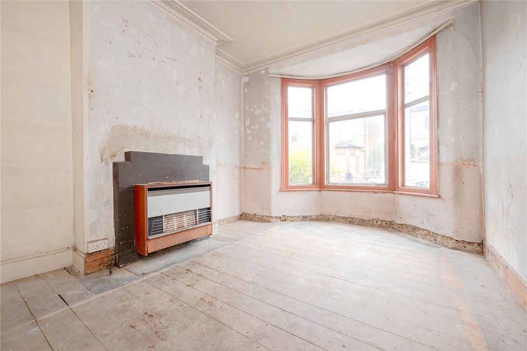 Property photo 2 of 14 Picture No. 2