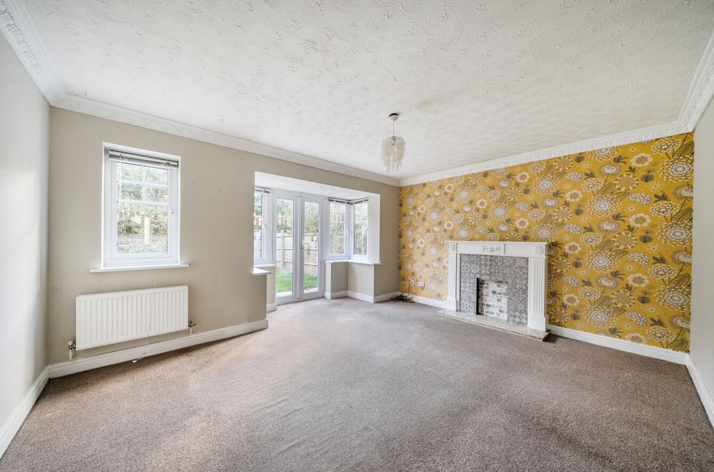 Property photo 2 of 22 1373104-17-68Ff99...