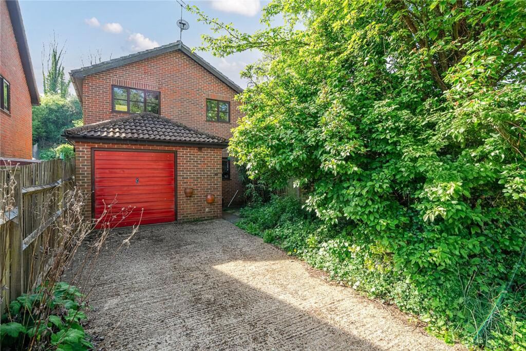Property photo 3 of 5