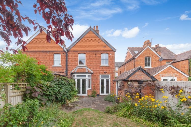 Property photo 2 of 12 300609