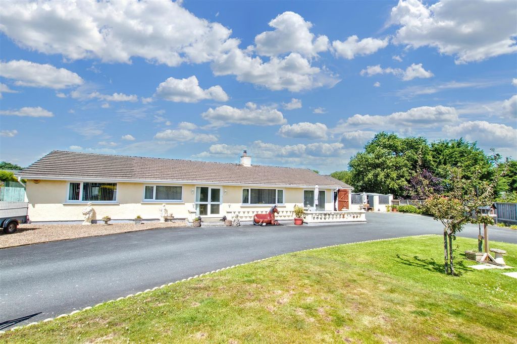 Property photo 1 of 69 Front Of House