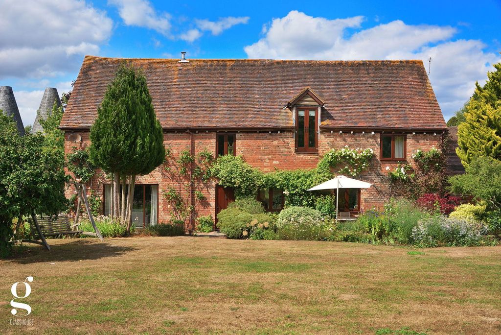 Property photo 1 of 65