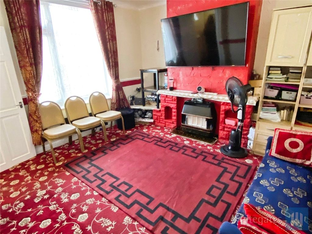 Property photo 2 of 8 Picture No. 05