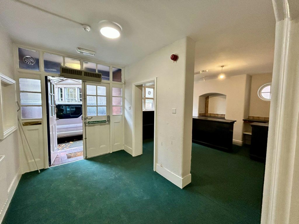 Property photo 2 of 17 Img_2242.Jpeg