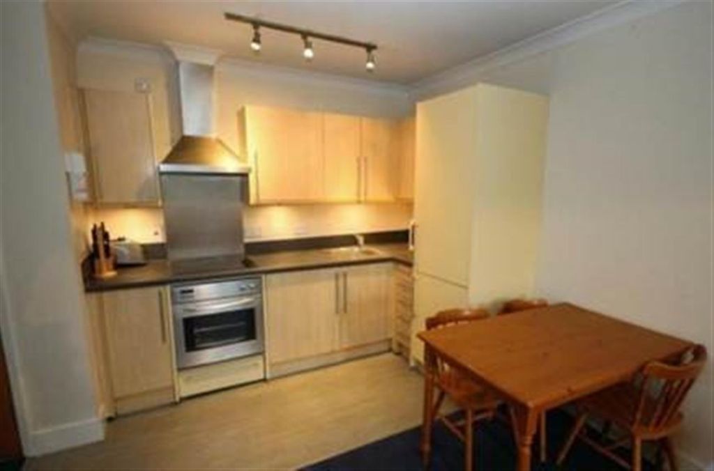 Property photo 3 of 4