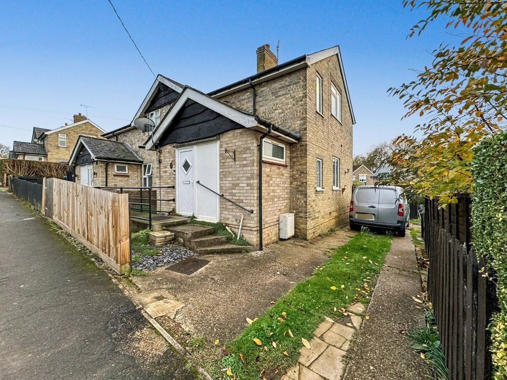 Property photo 1 of 25