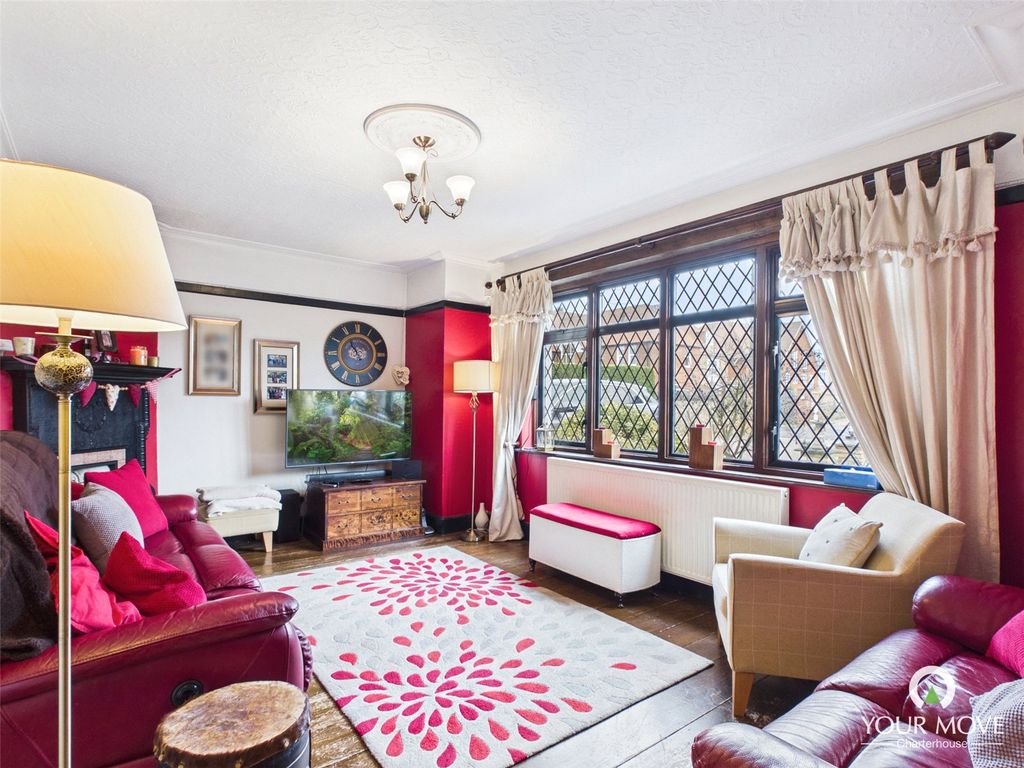 Property photo 3 of 23 Picture No. 16