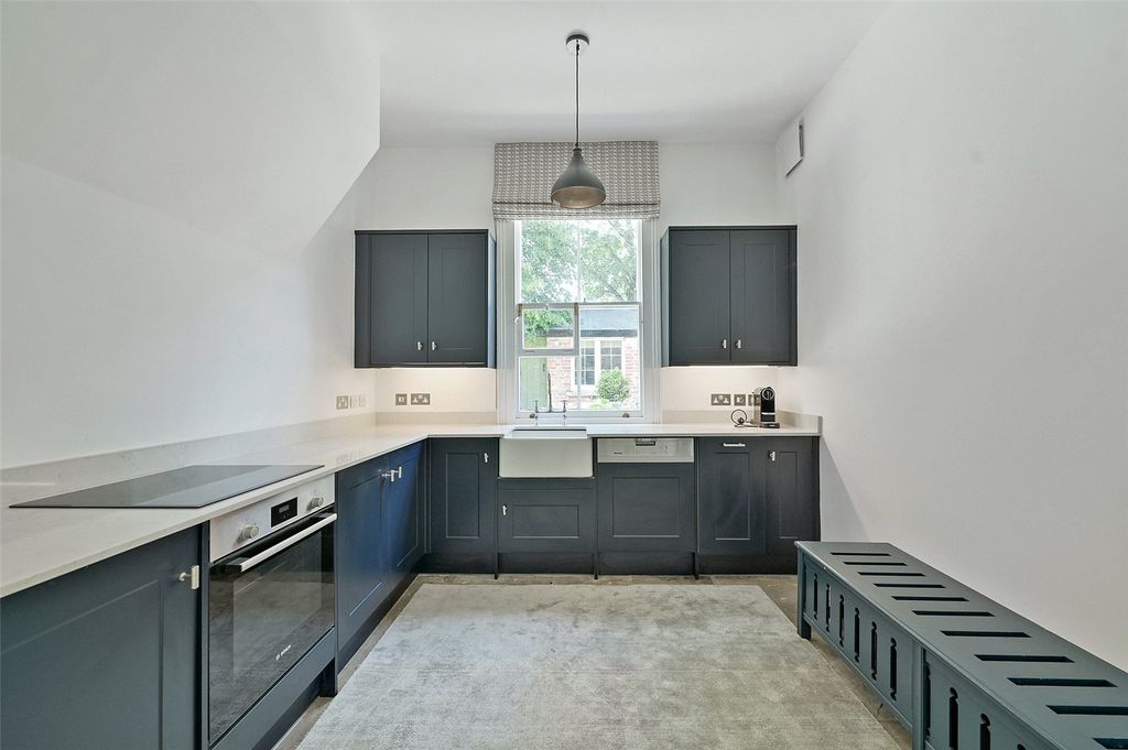 Additional image 10 of 5 bed detached house for saleWoodstock Road, Oxford, Oxfordshire OX2
