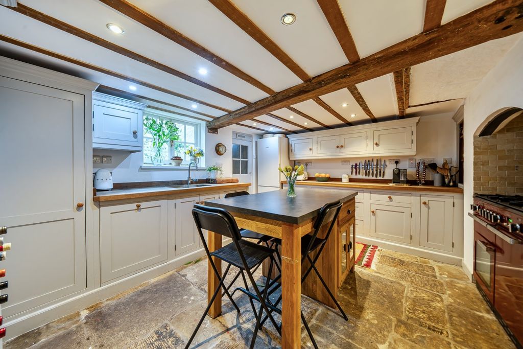 Property photo 3 of 15 Picture No. 35