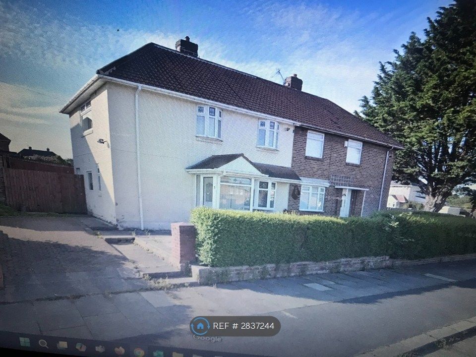 Property photo 1 of 14 Front Garden