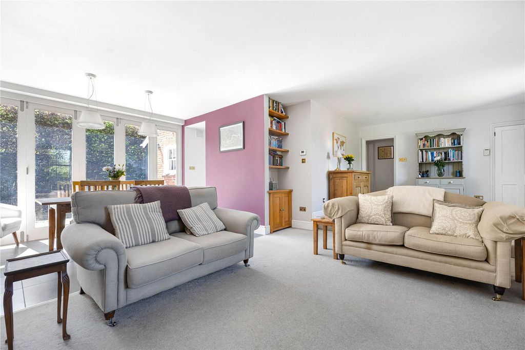 Property photo 3 of 35 Picture No. 49