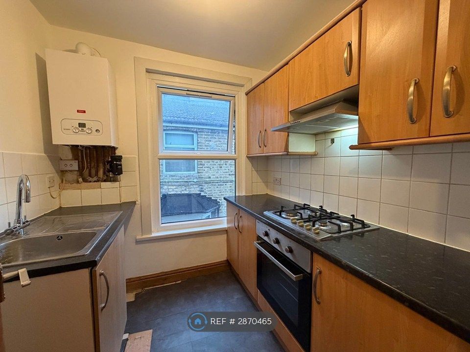 Property photo 2 of 3