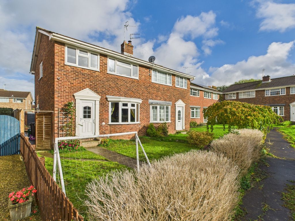 Property photo 1 of 12 Cam02023G0-Pr0179-Still013