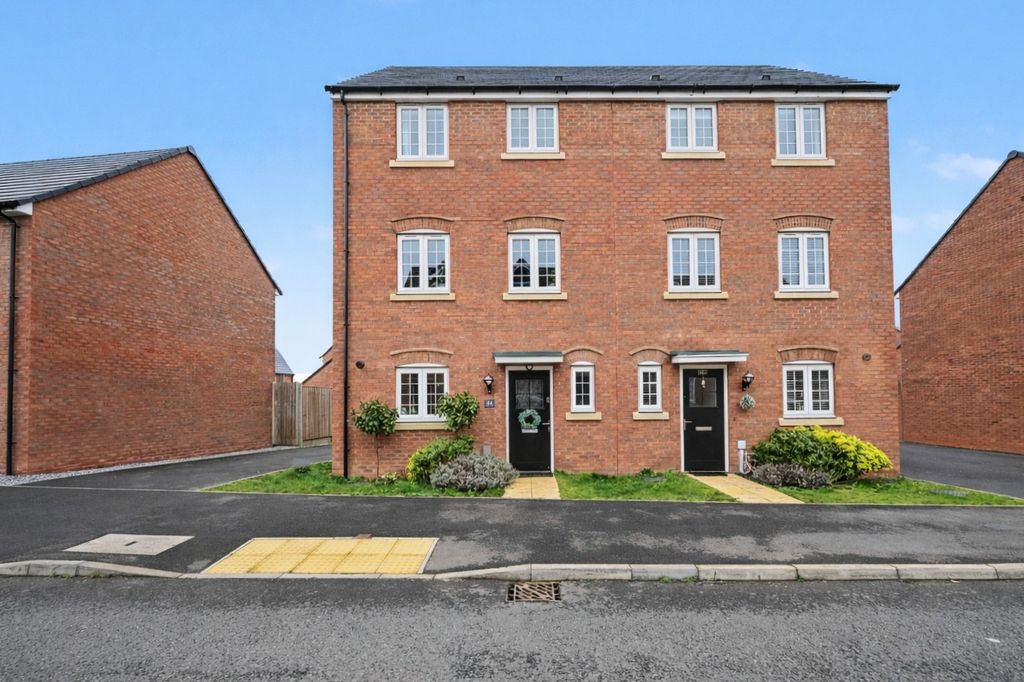 Property photo 1 of 21