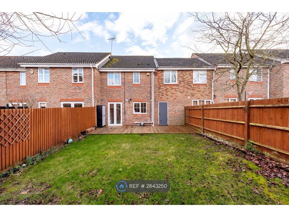 Property photo 3 of 14 Back Garden