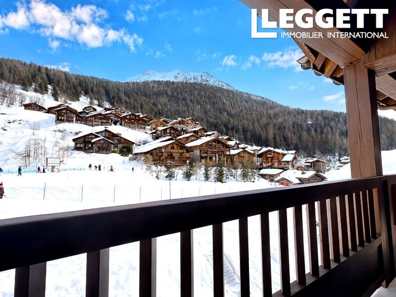 Property photo 2 of 10