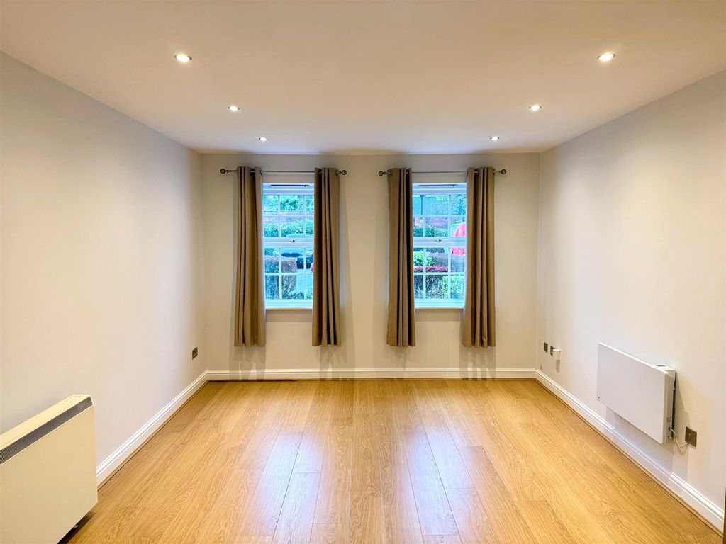 Property photo 2 of 10 Img_5173.Jpg