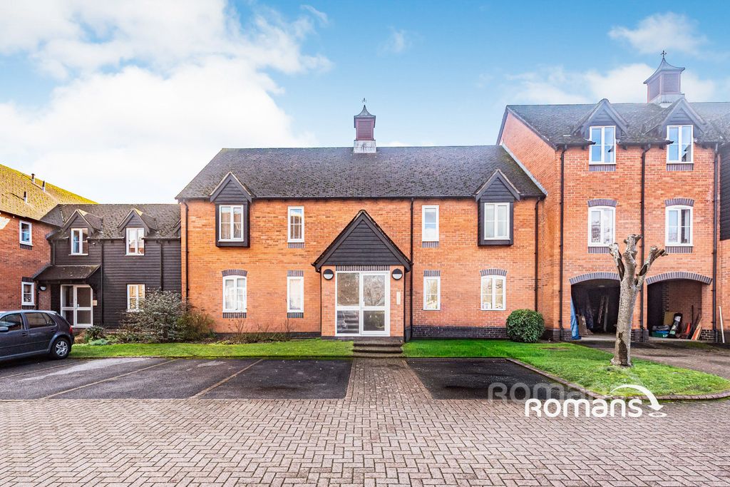 Property photo 1 of 17 Pbox-Img.Jpg