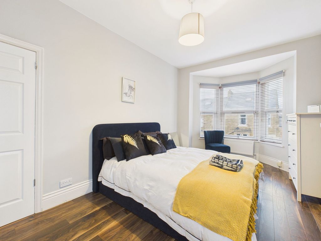 Property photo 3 of 11 Bedroom One