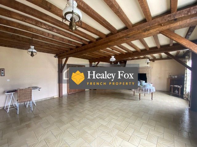 Property photo 2 of 11