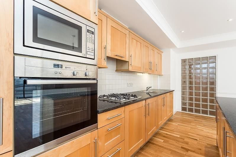 Property photo 3 of 8