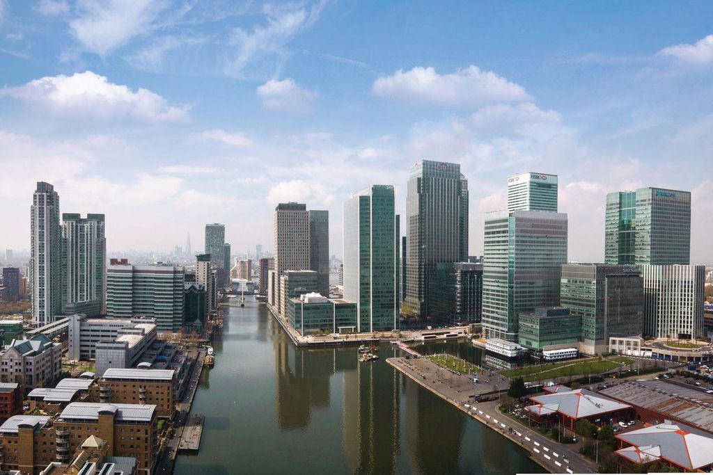 Property photo 1 of 3 Canary Wharf.Jpg