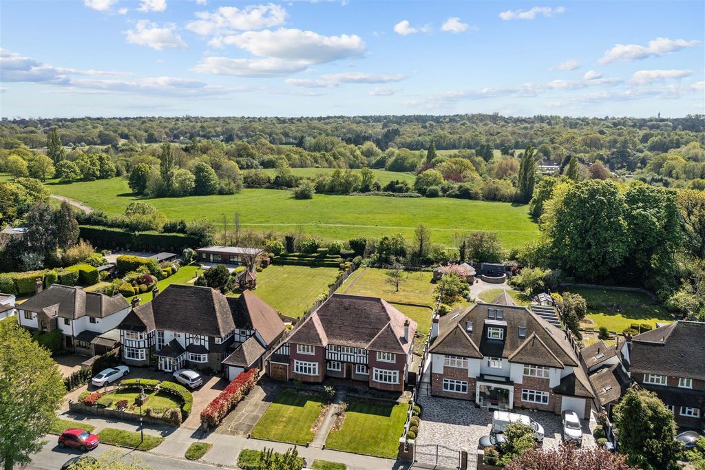 Property photo 2 of 29 7 Grimwade Avenue-3.Jpg