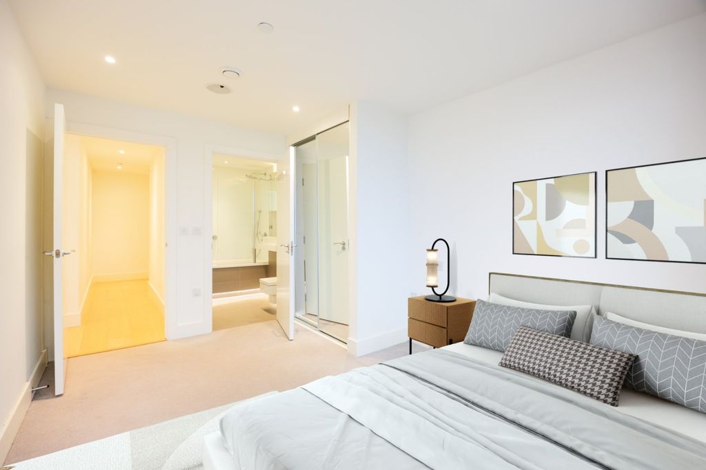 Property photo 3 of 7