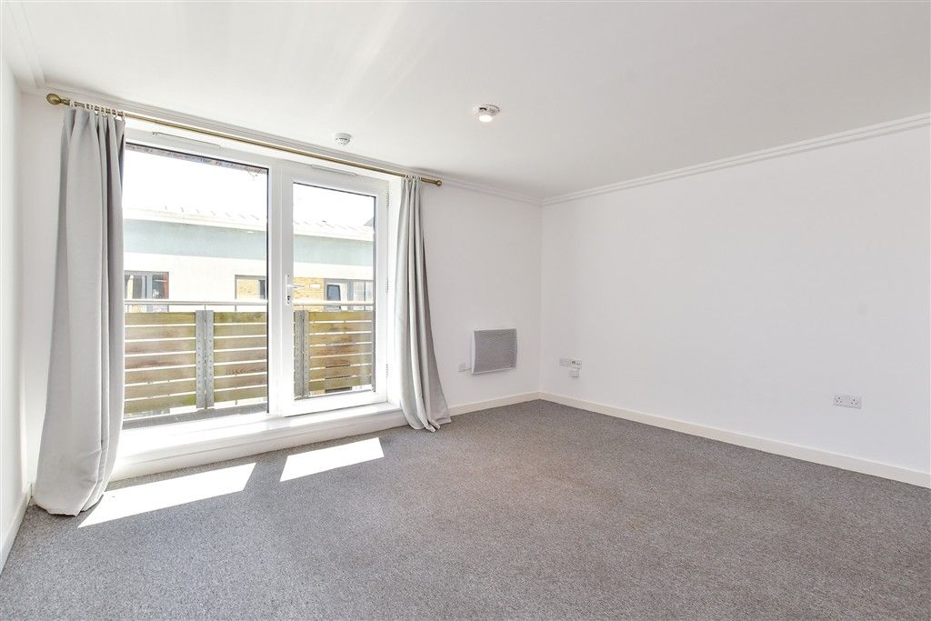 Property photo 2 of 14 Lounge/ Diner