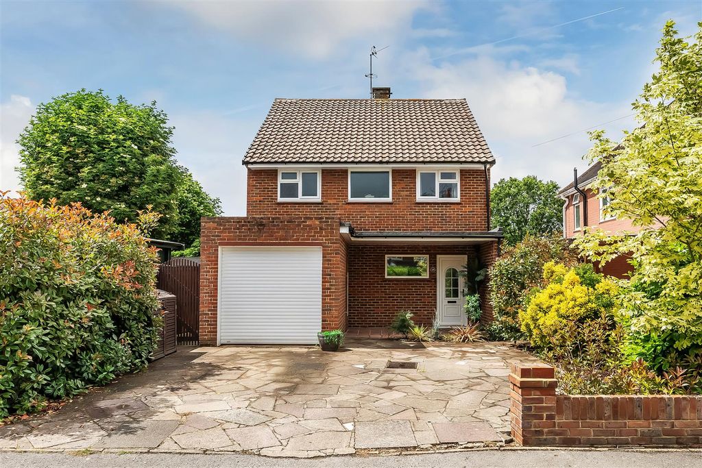 Property photo 1 of 15 19-Mole-Road-32.Jpg
