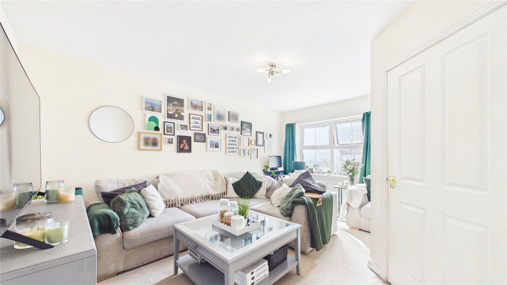 Property photo 3 of 14 Picture 3