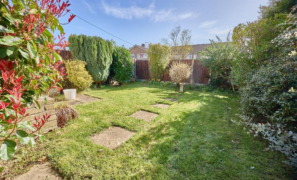 Property photo 3 of 14 Outside