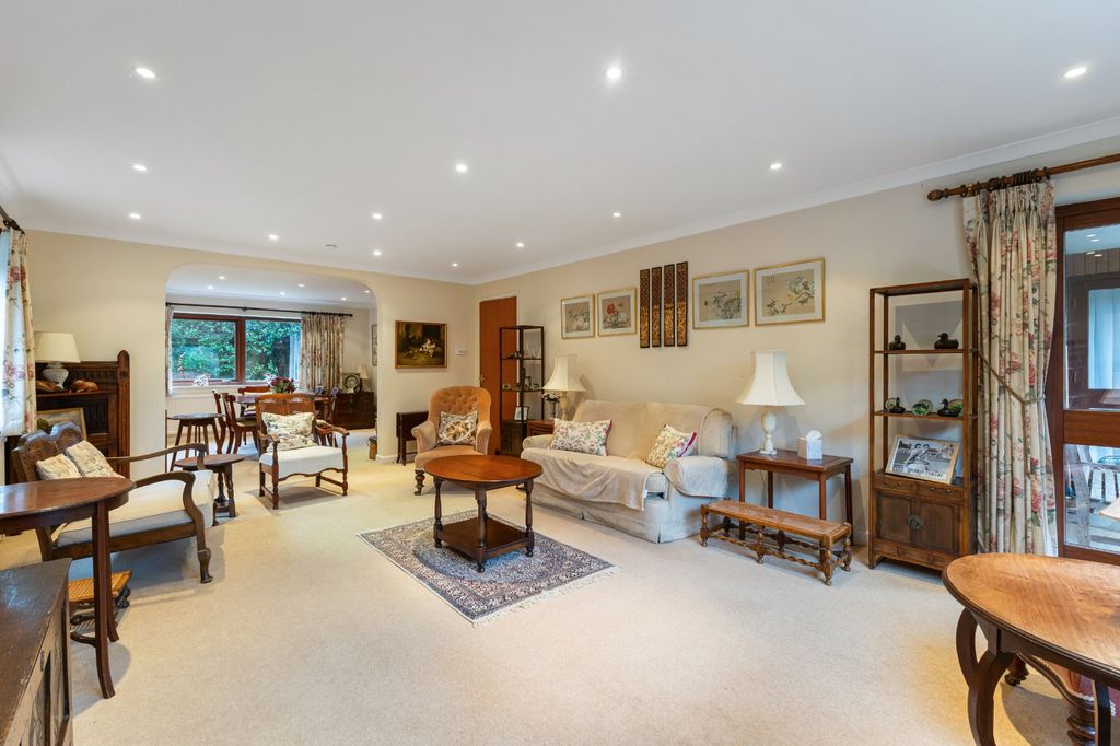 Property photo 2 of 10 Picture No. 03