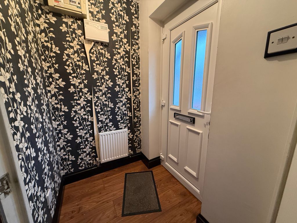 Property photo 2 of 13 Image