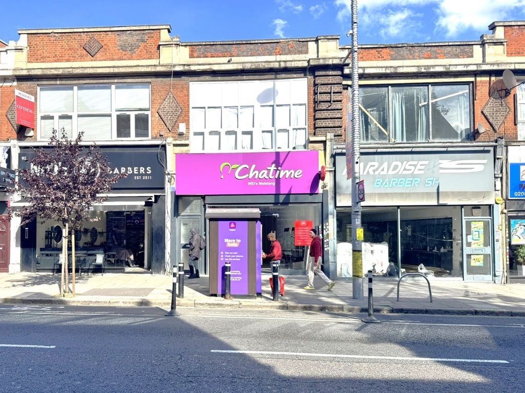 Property photo 2 of 12